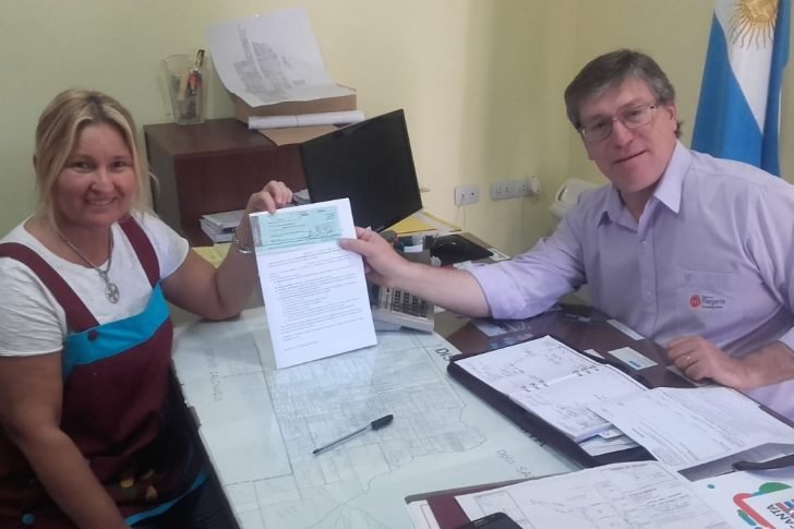 Autoridades educativas recibieron el Fondo de Asistencia Educativa. Comuna de Margarita. Santa Fe